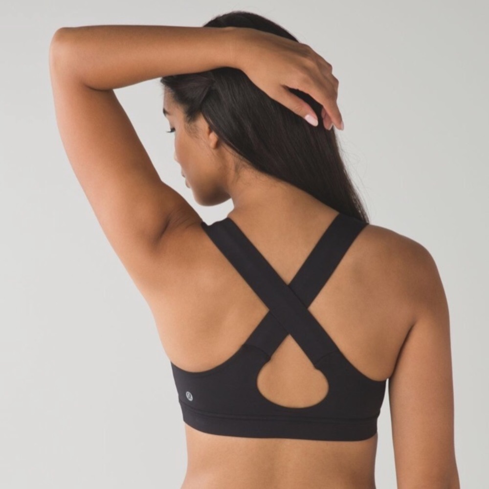 2 for 40$ Lululemon all sport bra in black EUC